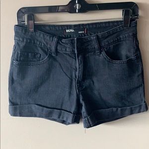Black jean shorts Urban Outfitters
